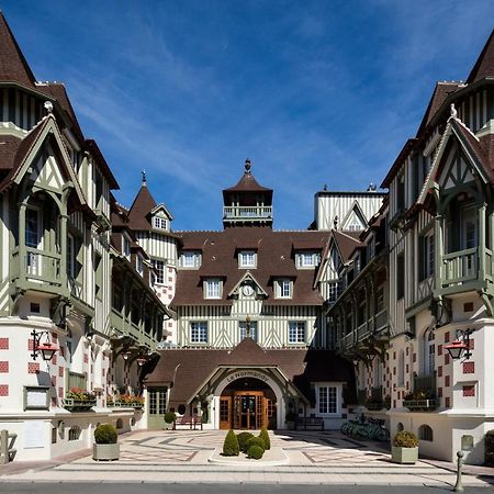 Hotel Barriere Le Normandy Deauville Luaran gambar