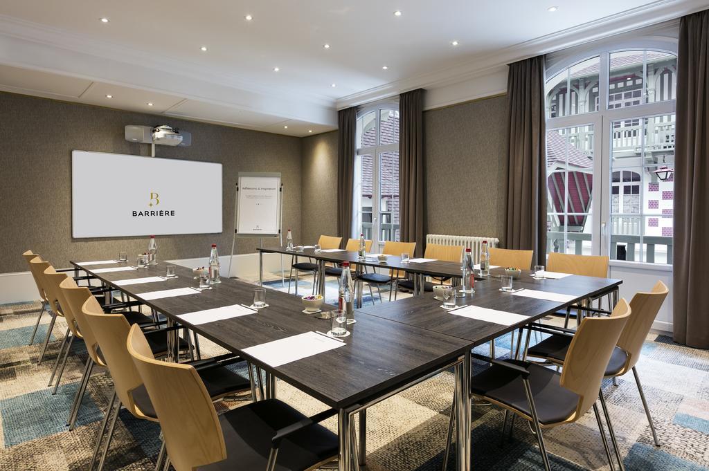 Hotel Barriere Le Normandy Deauville Luaran gambar